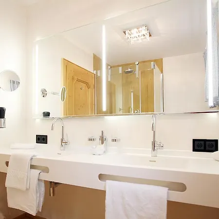 Rosis Sonnbergstuben Otel