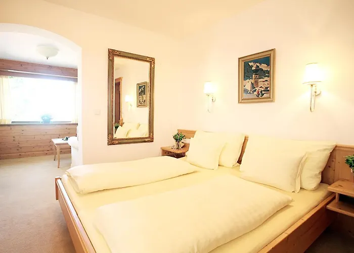 Rosis Sonnbergstuben Hotell 4*