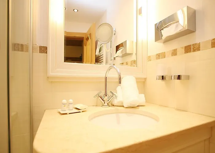 Hotell Rosis Sonnbergstuben Kitzbühel