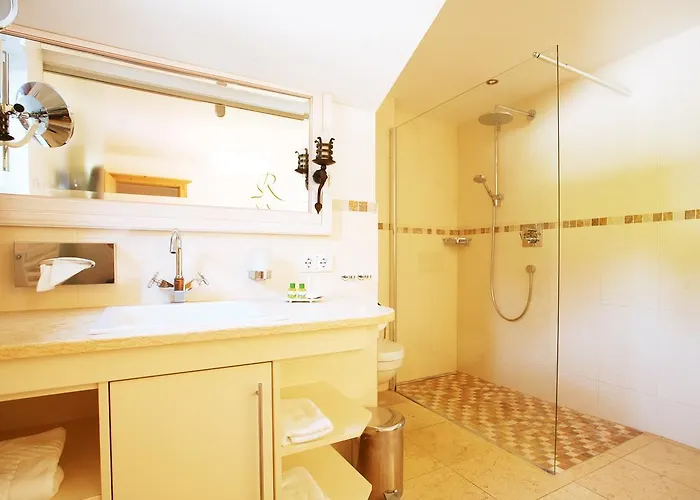 Hotell Rosis Sonnbergstuben 4*