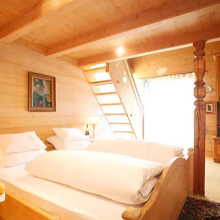 Rosis Sonnbergstuben Hotell