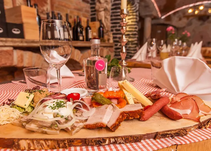 Hotel Rosis Sonnbergstuben 4*